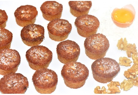 Petits bouchons aux noix - 24 pcs